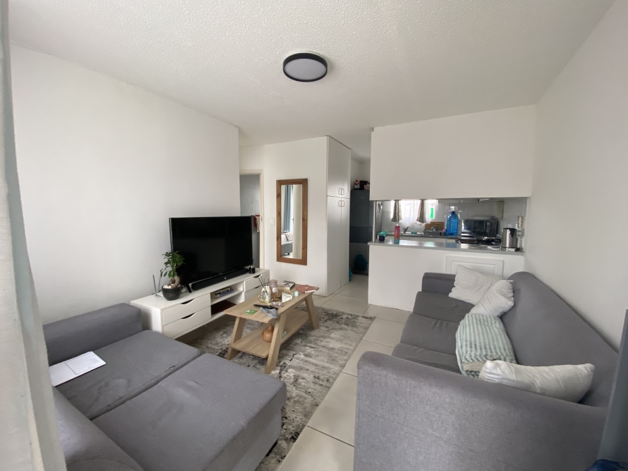 To Let 2 Bedroom Property for Rent in Muizenberg Western Cape